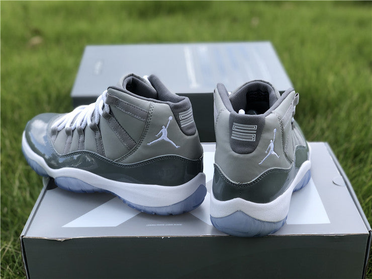 Jordan 11 - Cool Grey