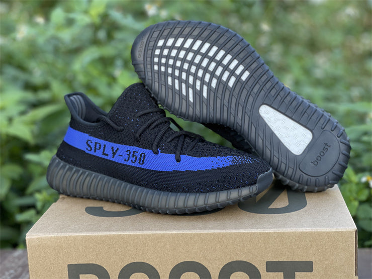 Yeezy 350 - Dazzling Blue