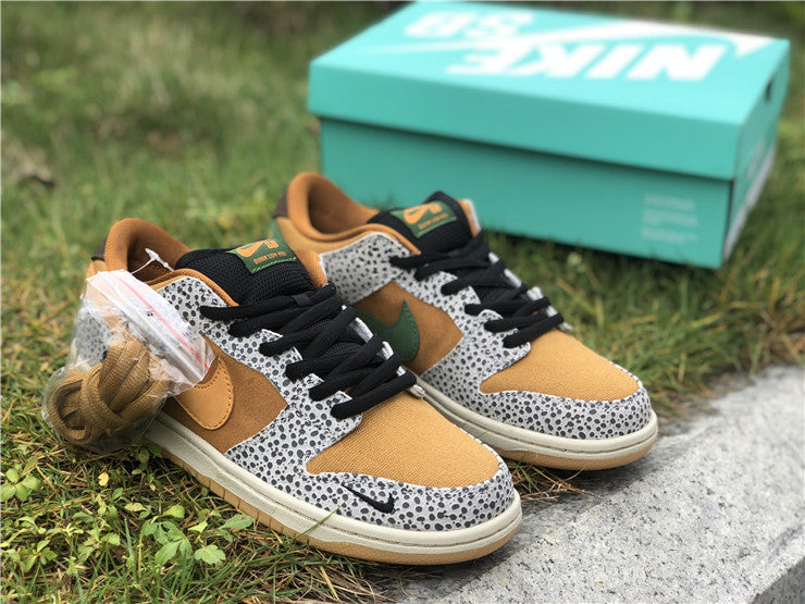 Nike SB Dunk Low - Safari