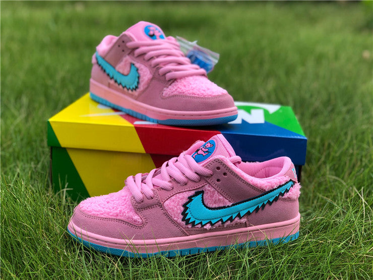 Nike SB Dunk Low - Dead Bears Pink