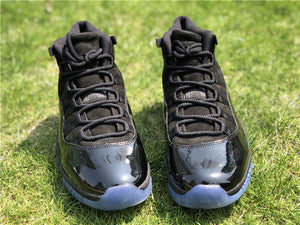 Jordan 11 - Cap & Gown