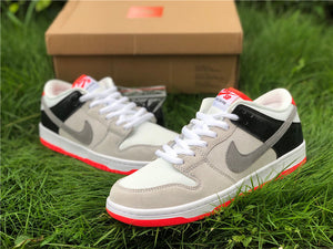 Nike SB Dunk Low - Infrared Orange