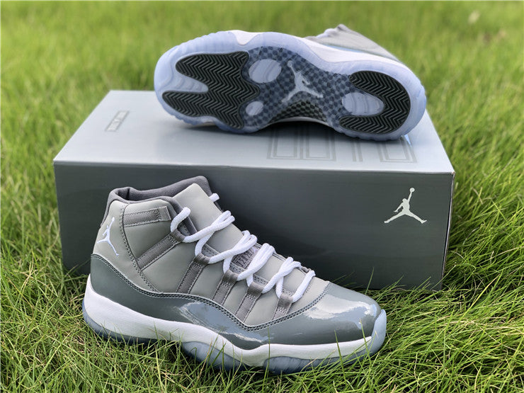 Jordan 11 - Cool Grey