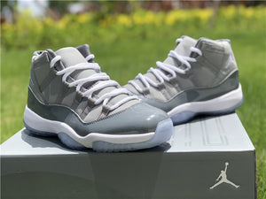 Jordan 11 - Cool Grey