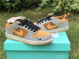 Nike SB Dunk Low - Safari