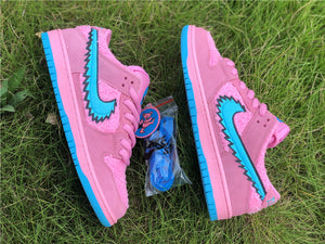 Nike SB Dunk Low - Dead Bears Pink