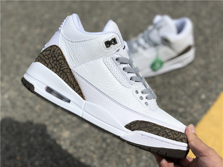 Jordan 3 - Mocha