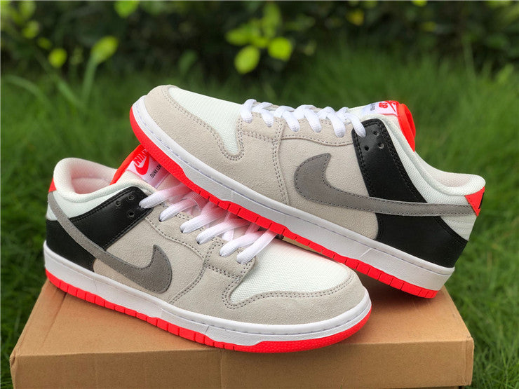 Nike SB Dunk Low - Infrared Orange