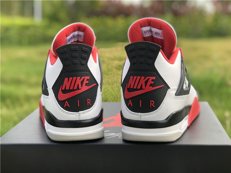 Jordan 4 - Fire Red