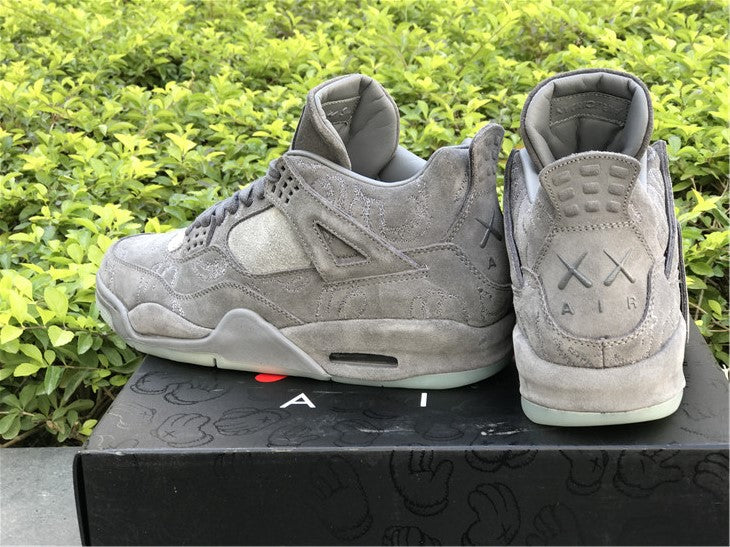 Jordan 4 Kaws - Cool Gray