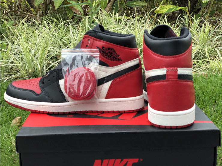 Jordan 1 High - Bred Toe