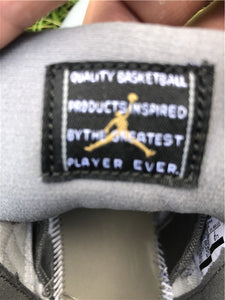 Jordan 11 - Cool Grey