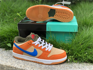 Nike SB Dunk Low - Orange Sherbert