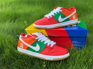 Nike SB Dunk Low - 7 Eleven