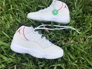 Jordan 11 - Platinum Tint