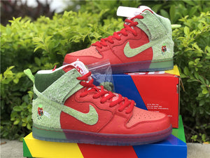 Nike SB Dunk High - Strawberry Cough