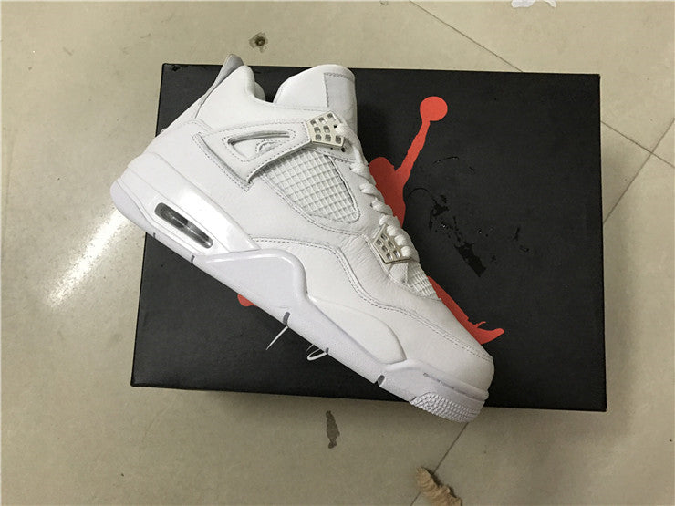 Jordan 4 - Pure Money Silver