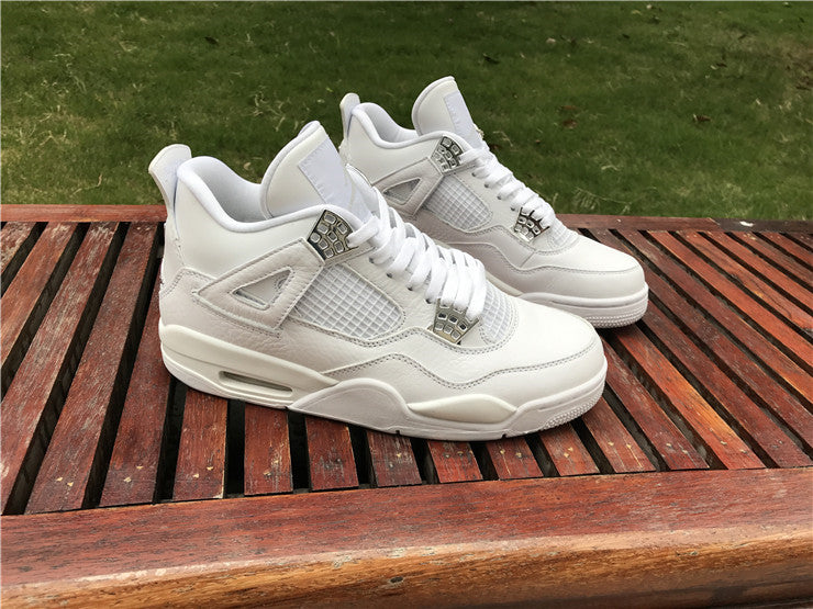 Jordan 4 - Pure Money Silver